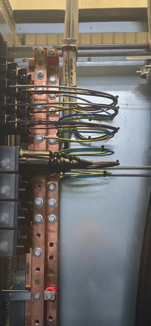 NS-Hauptverteilung - Hauptverteilung